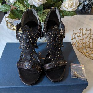 Pour La Victoire black heels with gold studs 7.5